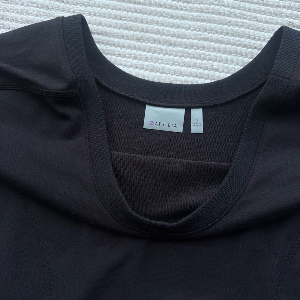 Athleta Black Curved Seam Pocket Pullover Sweatshirt Size S - Picture 6 of 11